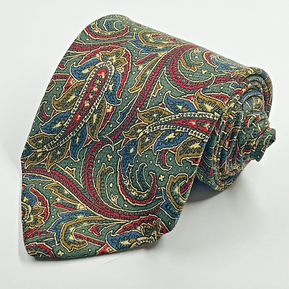 Abercrombie & Fitch Silk Handmade Men's Necktie Green Red Paisley Made In USA